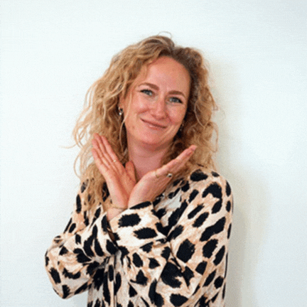 Isabelle_Website_Gif